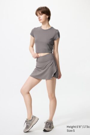 Falda sport Uniqlo
